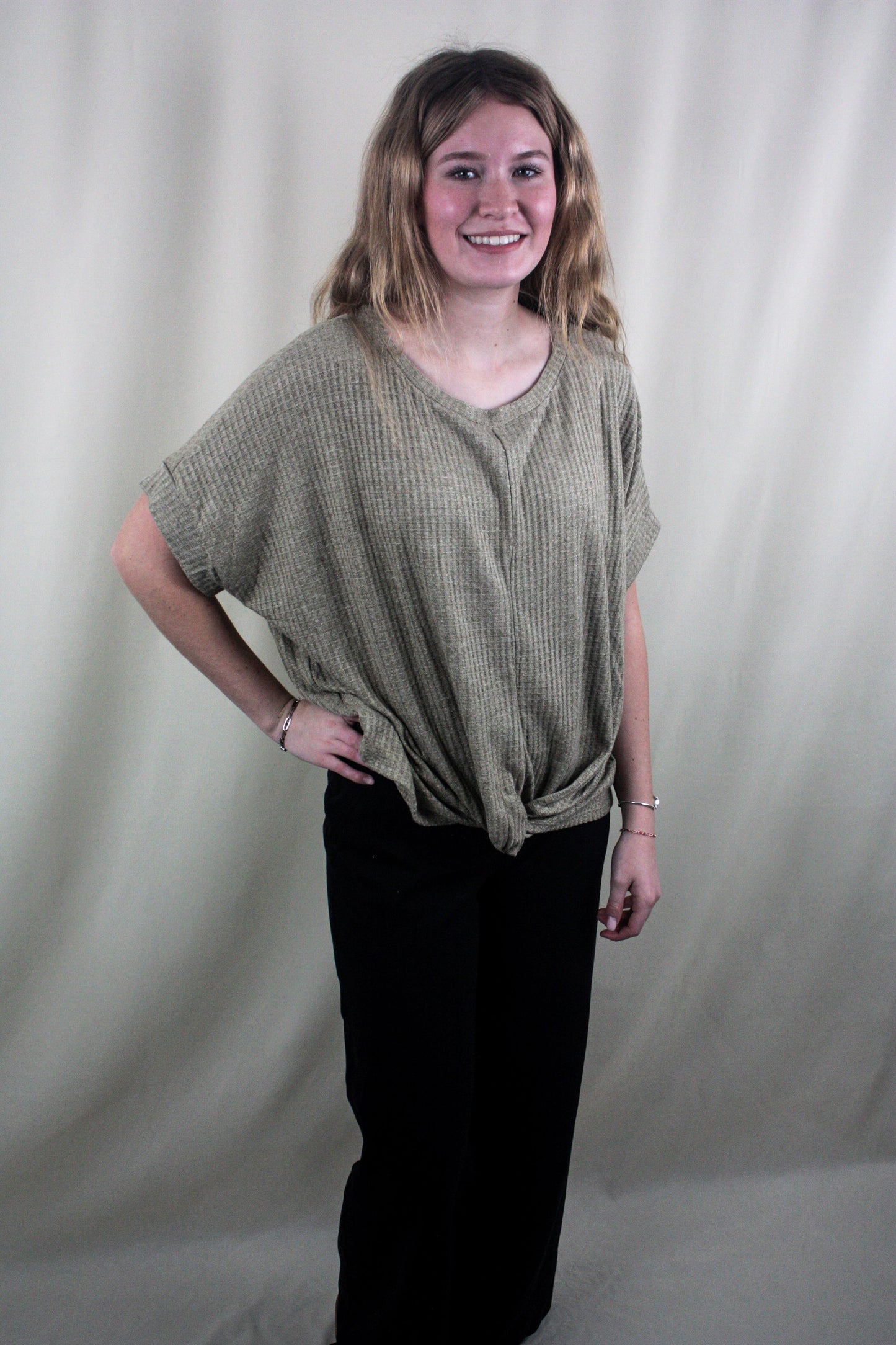 Twist Front Top - Olive