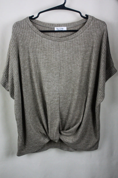 Twist Front Top - Olive