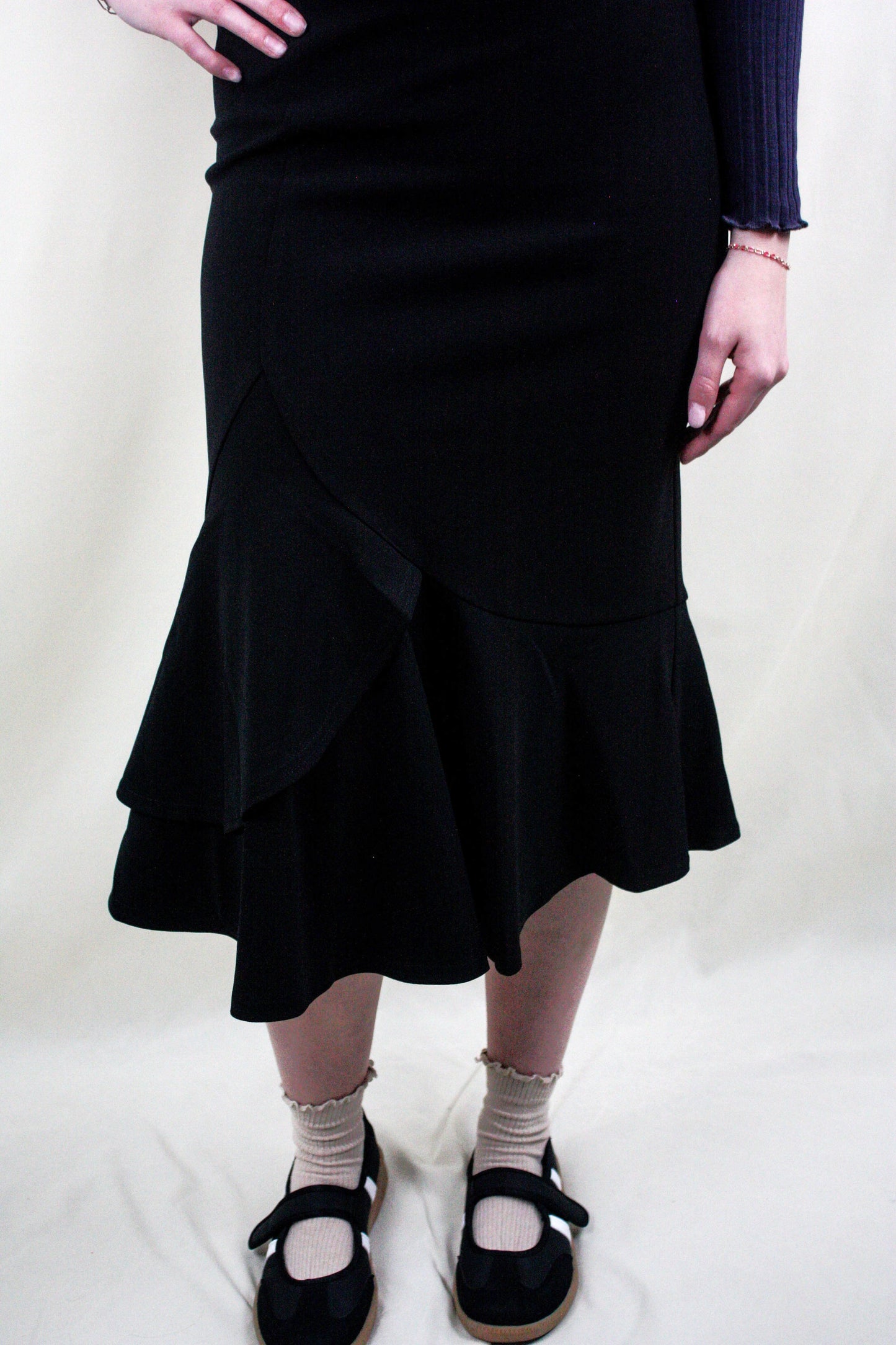 Crepe Midi Skirt with Ruffle - Black