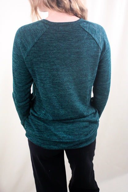 Front Pocket Long Sleeve Top - Hunter Green