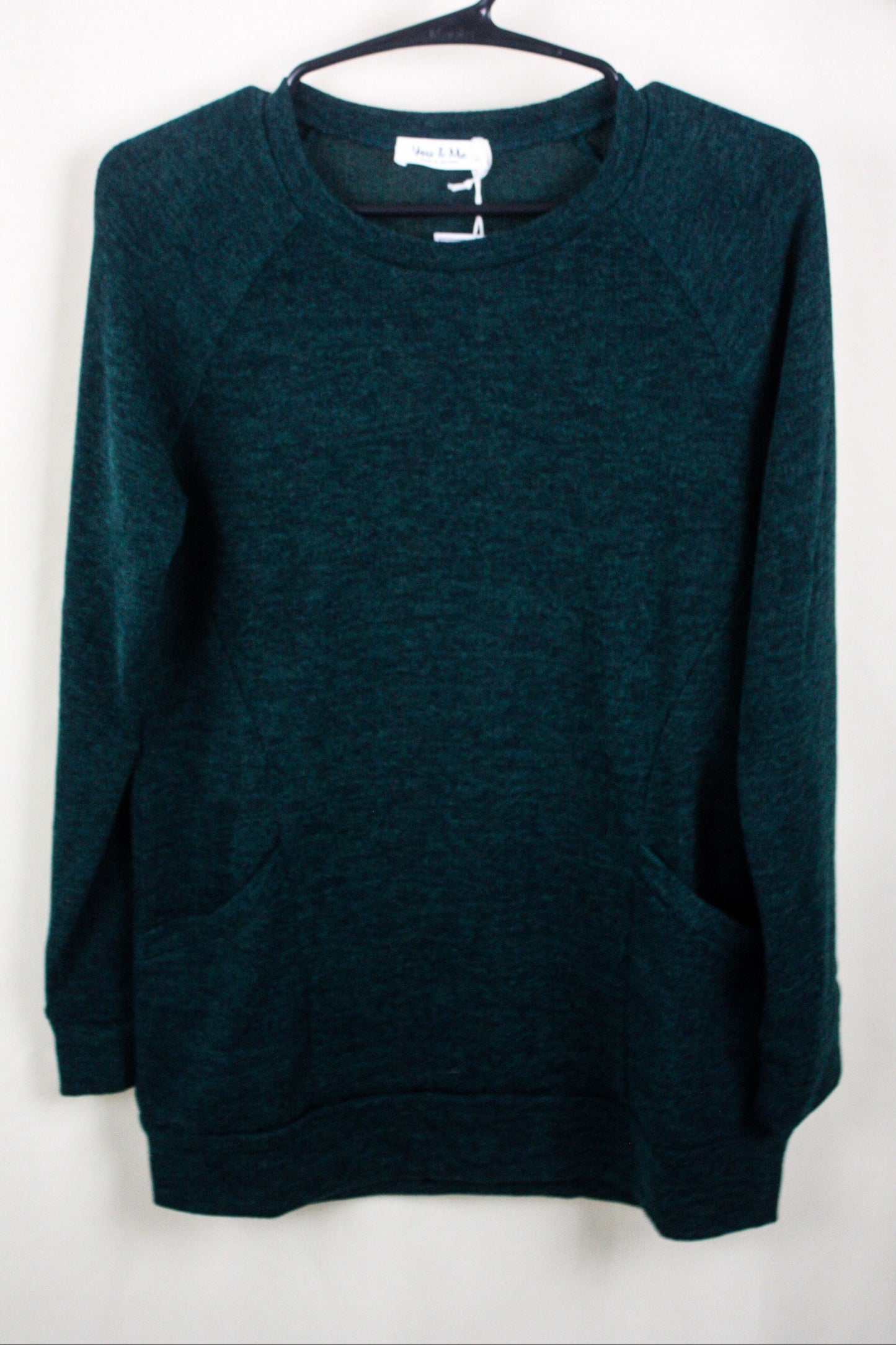 Front Pocket Long Sleeve Top - Hunter Green