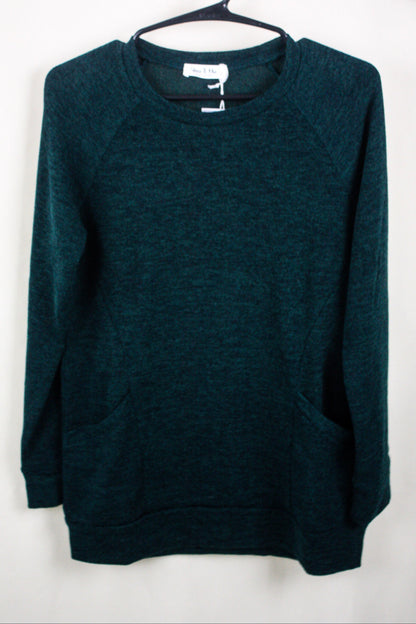 Front Pocket Long Sleeve Top - Hunter Green